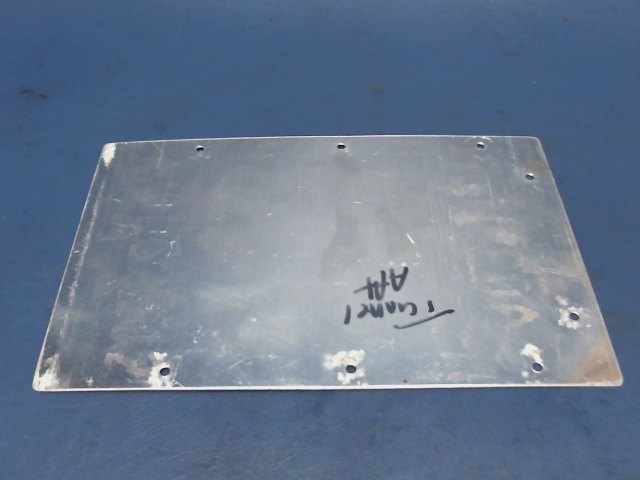 65634-00 Piper - PLATE - Tunnel top rear