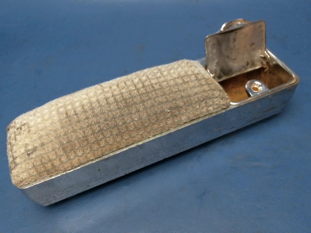 66710-16 Piper - ARMREST
