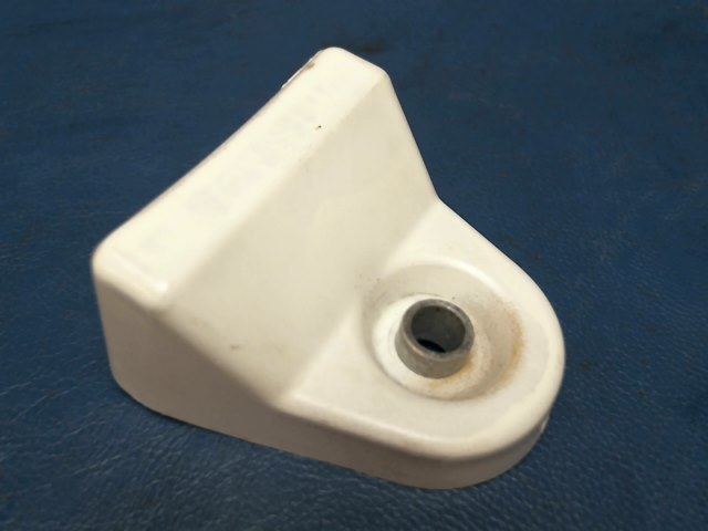 0415010-1 Cessna - COVER SEAT BELT