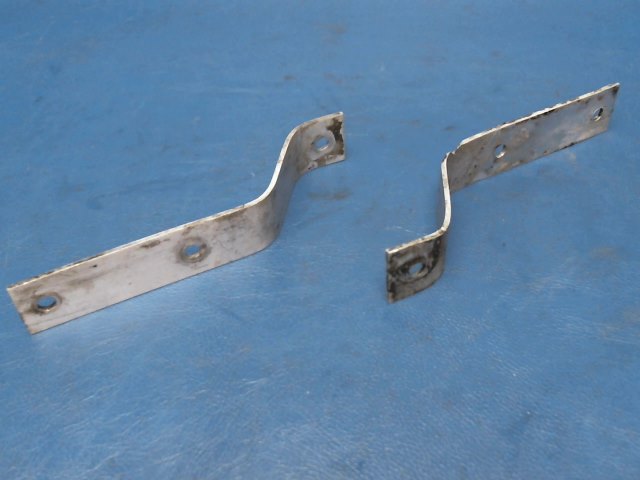 0716136-1 Cessna - BRACKET - FUEL STRAINER (QTY 2)