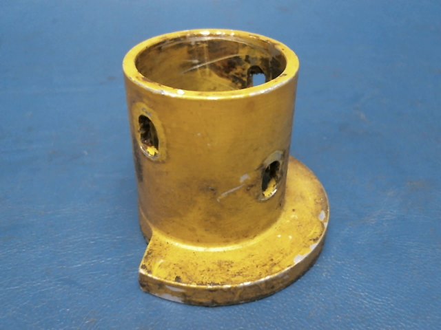 62730-01 Piper - Fitting-Flap Torque Tube Right