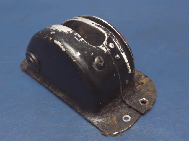 0411419 Cessna - COVER-TAB CONTROL WHEEL