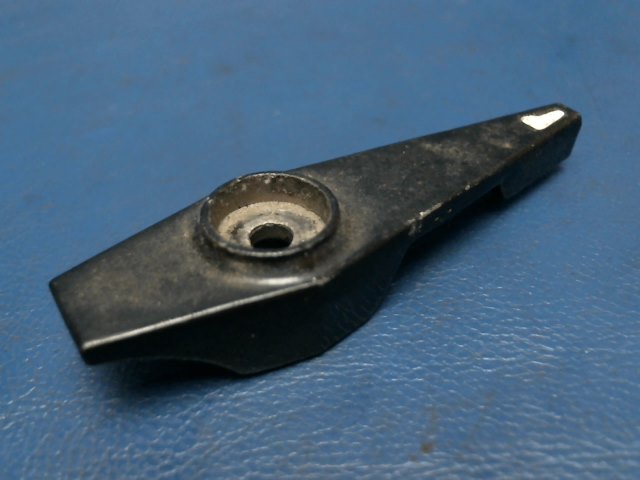 0716623-2 Cessna - HANDLE-FUEL SELECTOR