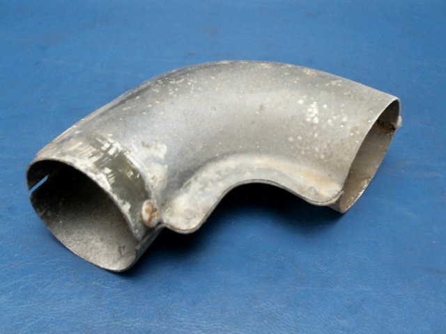 0413233 Cessna - ELBOW -CABIN AIR VENT