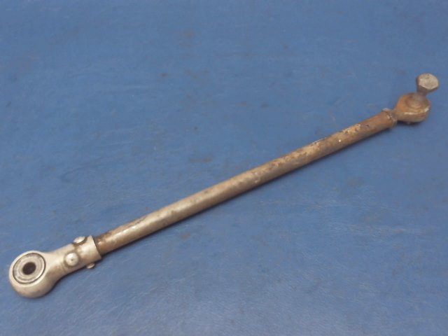 0843500-13 Cessna - TUBE -MAIN GEAR DOOR