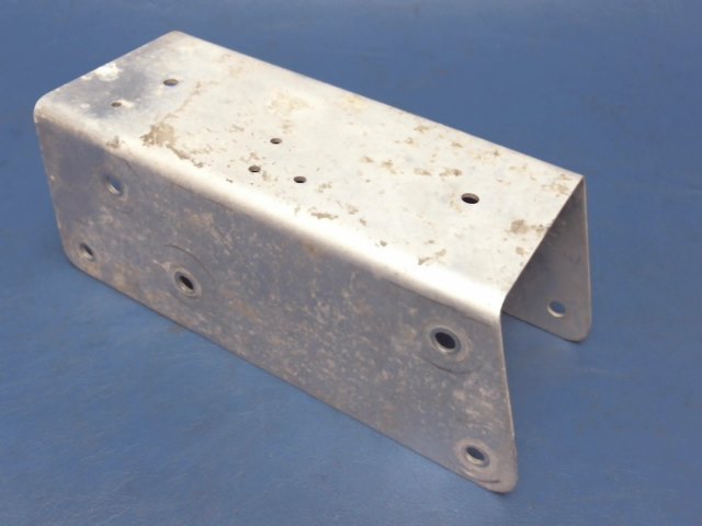 0411286 Cessna - STIFFENER-CONTROL Y BULKHEAD