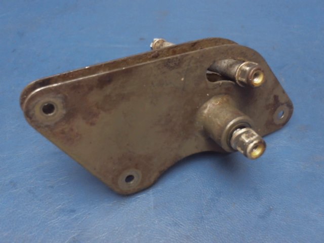 0523223-1 Cessna - Bellcrank - Aileron RH