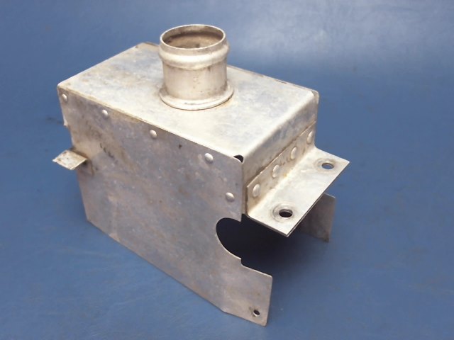 0851715-1 Cessna - SHROUD - FUEL STRAINER