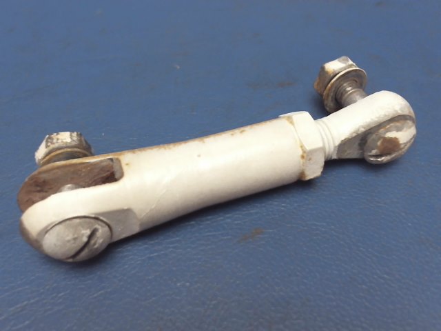 0842000-33 Cessna - FORK- ADJUSTING (NOSE GEAR)
