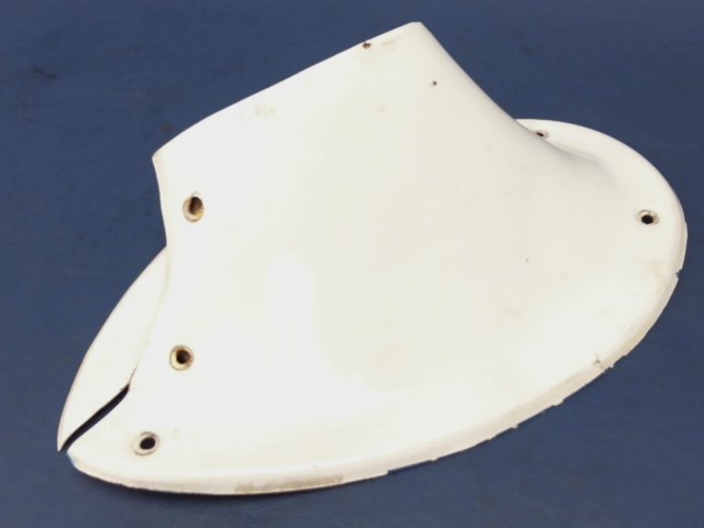 0522150-2 Cessna - FAIRING - STRUT LWR RH (cracked see details)
