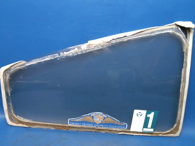 76278-03 Piper - WINDOW - Rear right clear (.125 thick) Minor scratches