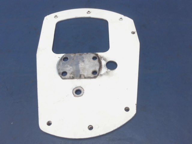 1741007-2 Cessna - MOUNTING PLATE RH