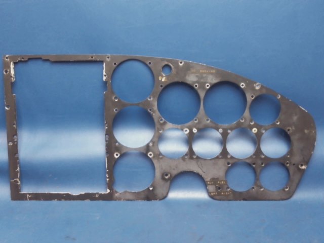 0813420-1 Cessna - PANEL-RH SHOCK
