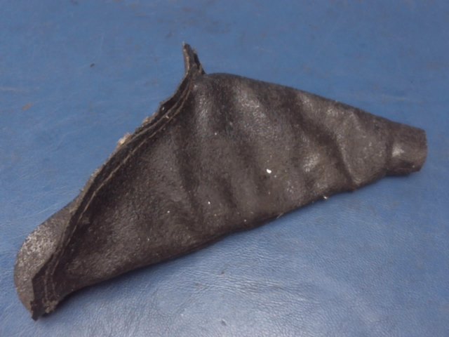 0543015-6 Cessna - BOOT STEERING LINK