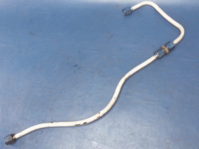 0800400-63 Cessna - LINE - FUEL (FUEL SELECTION VALVE)