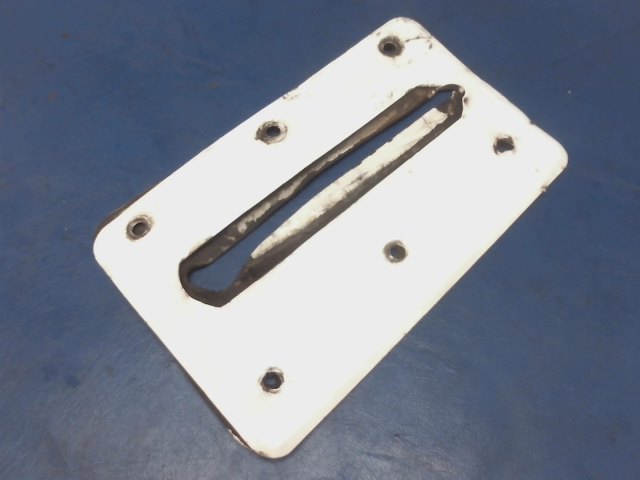 0511071-4 Cessna - Plate-Landing Gear Fillet RH