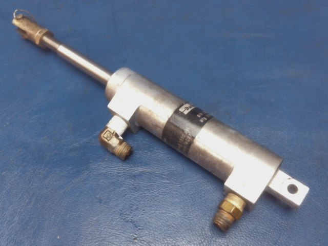 10-105 Cleveland - CLEVELAND BRAKE CYLINDER