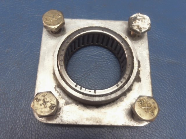 0813300-35 Cessna - HOUSING-TORQUE TUBE