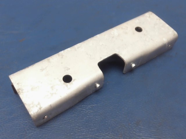 0511484-2 Cessna - BRACKET-INSTRUMENT LIGHT CONSOLE