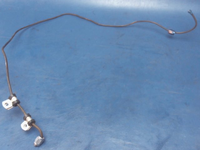 1700121-41 Cessna - LINE PRIMER INBOARD