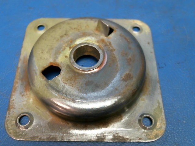 0413195 Cessna - BEARING PLATE