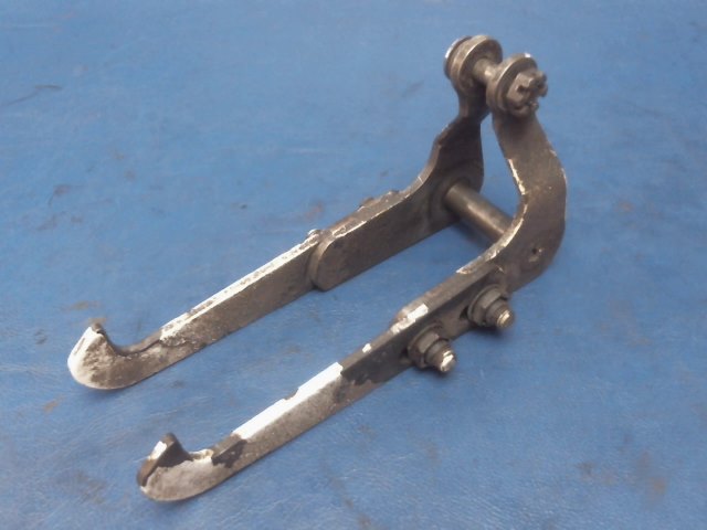 5041019-14 Cessna - HOOK ASSEMBLY- UPLOCK FWD AFT RH