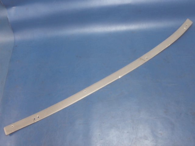0414019-1 Cessna - RETAINER - DOORPOST SHIELD LH