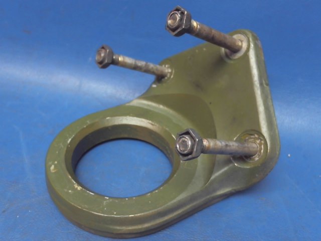 37107-00 Piper - Bracket-Engine Mount