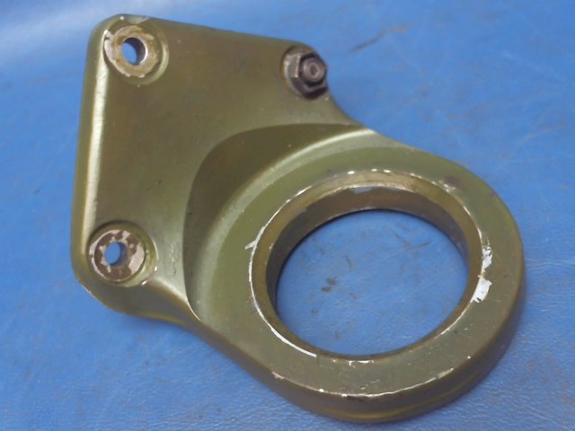 37107-00 Piper - Bracket-Engine Mount