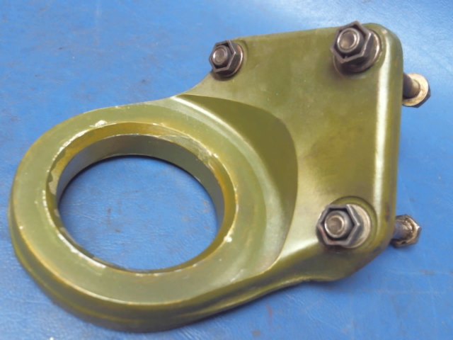 37107-00 Piper - Bracket-Engine Mount