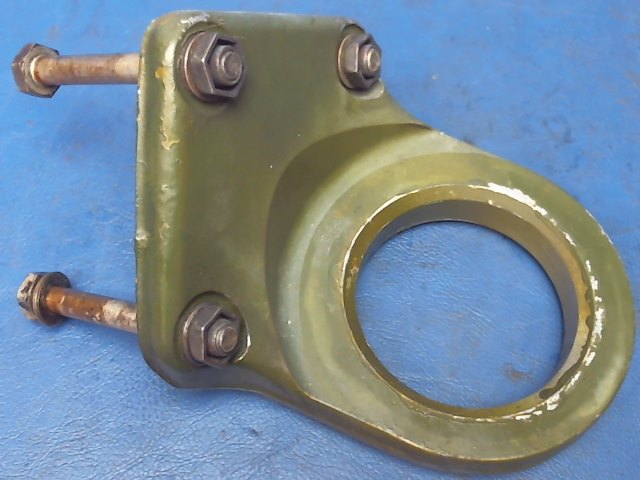 37107-00 Piper - Bracket-Engine Mount