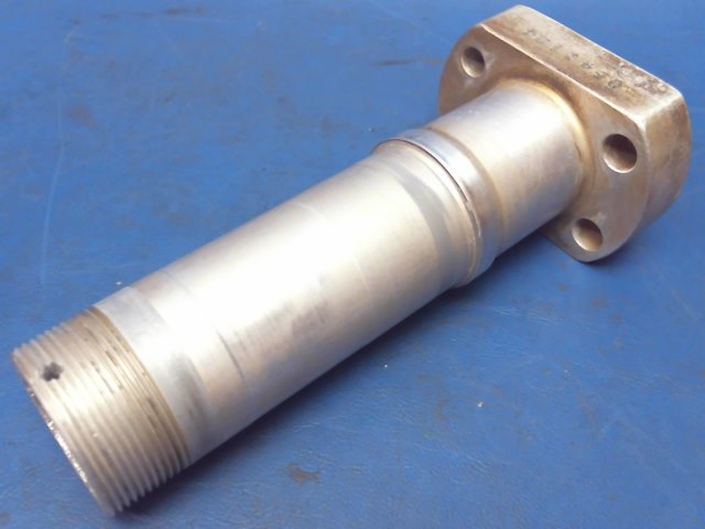 0541124 Cessna - AXLE (Aluminum)